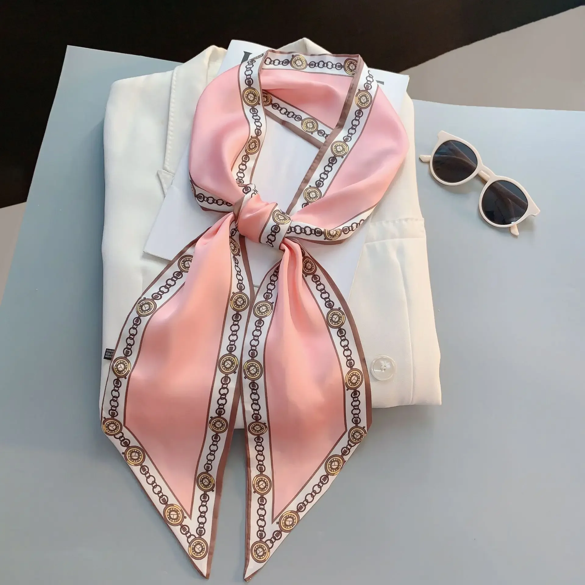 Дизайнерский узкий шарф с прин – обзор и цена Travel Accessories Luxury Brands